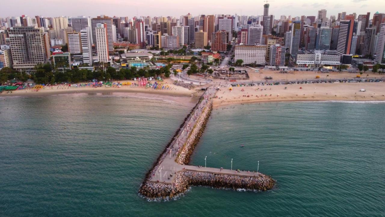 Beira Mar Meireles A Um Passo Do Mar Форталеза Екстериор снимка
